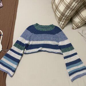 SHEIN Cropped Sweater